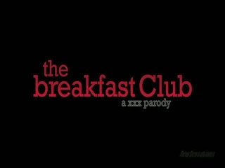 Um café da manhã clube paródia andy san dimas, breanne benson, brooke furgão buuren, faye reagan, samantha ryan, syren sacristão, tessa taylor