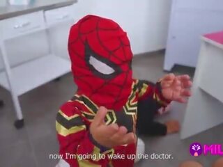 Naylon spider-man defeats clinics hırsız ve sıcak maryam berbat onun cock&period;&period;&period; kahraman veya villain&quest;