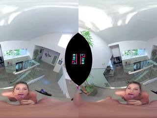 Vrhush ハメ撮り セックス ととも​​に アビゲイル マック で vr