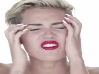 Miley: 60 FPS & Celebrity HD Porn Video 16