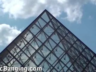 গরম গন যৌন তিনজনের চুদা মধ্যে louvre প্যারী মধ্যে প্রশস্ত daylight অংশ 2