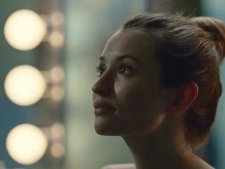 Emily browning nud - american gods s01e05 - 2017