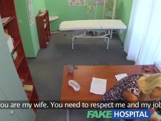 Fakehospital gydytojai karštas blondinė žmona demands jo sėkla į jo ofisas porno video