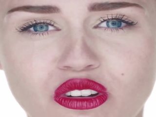 Miley: 60 FPS & Celebrity HD Porn Video 16