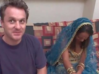 Indian slut and horny white guy have interracial fuck session