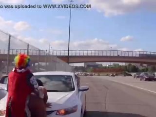 Gibby ang payaso fucks makatas katangan sa atlanta’s pinaka- sikat highway