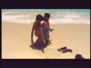 Hot Brunette Beach Sex, Free Free Brunette Porn Video ed