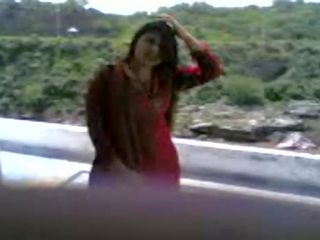 Beautiful Salma Aunty Nude Video