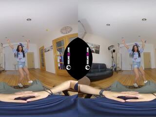 Gabby bella grande cu 20yo miúda virtual 3d dança no colo: porno 41