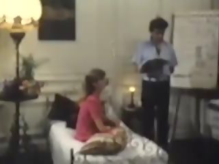Provinciales en chaleur 1981, 免費 美麗 復古 色情 視頻