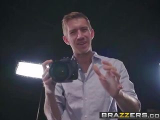 Brazzers - porno žvaižgždės kaip tai didelis - as headshot scena vaidina isis pažinčių ir danny d