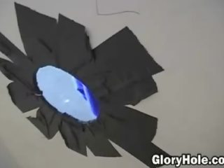 Leah luv trả về tại một gloryhole