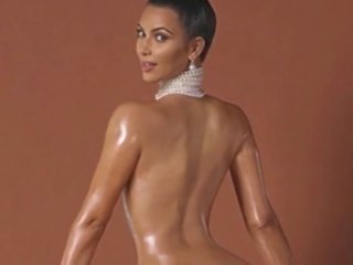 Kim Kardashian Topless: http://ow.ly/SqHxI