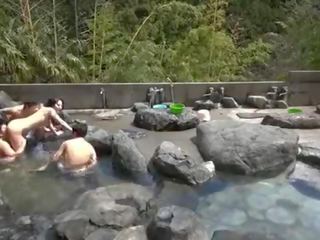 Zugeschlagen im japanisch konyoku onsen spa -www.hotcutiecam.com