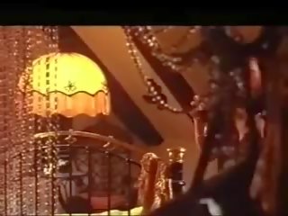 Keyhole 1975: vapaa kuvaamisen porno video- 75