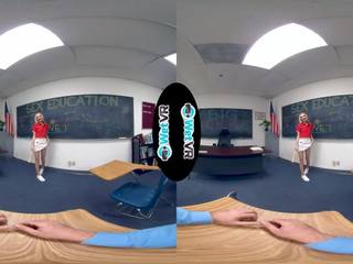 WETVR Sex Education Taught To Student In Virtual Reality