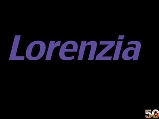 Lorenzia 和 该 国际 语言 的 他妈的