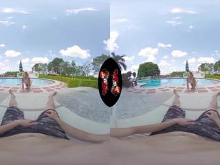 Vrlatina - futand o super stramt fierbinte latina la piscină