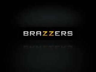 Brazzers - grande mojada campo de tiro al blanco - aleksa nicole y príncipe.