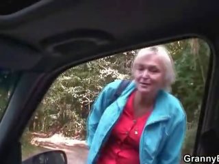 Old granny rides my cock right in the car