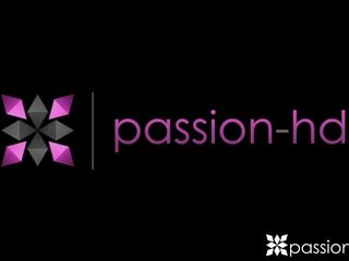 Hd - passion-hd seksowne lilia trzęsie się jej tyłek na h