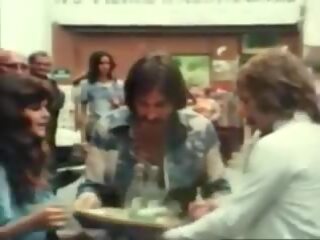 Classic 1970 - Cafe De Paris, Free Vintage 1970s Porn Video