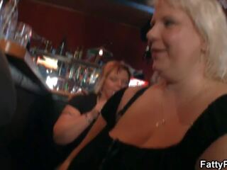 Hot bbw party in the bar