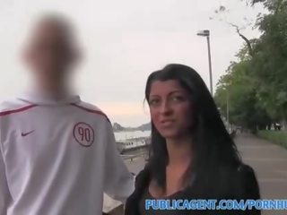 Agente público bela morena fodido em hotel como dela bf waits fora