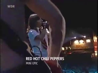 Đỏ nóng chili peppers sống tại đá là nhẫn rockpalast 2004